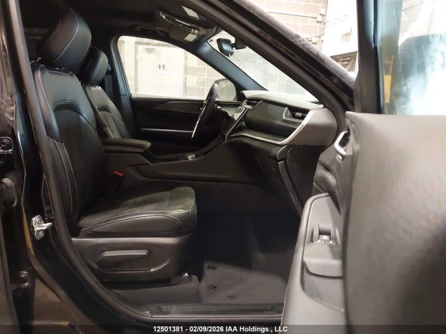 1C4RJKAG9R8615494 Jeep Grand Cherokee L Laredo