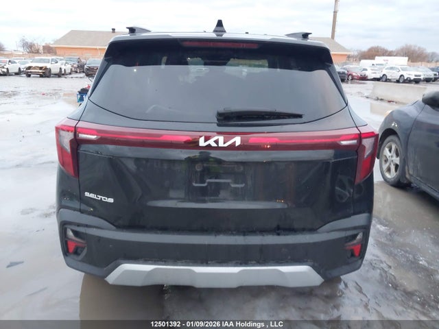 KNDEP2AA5R7607956 KIA Seltos