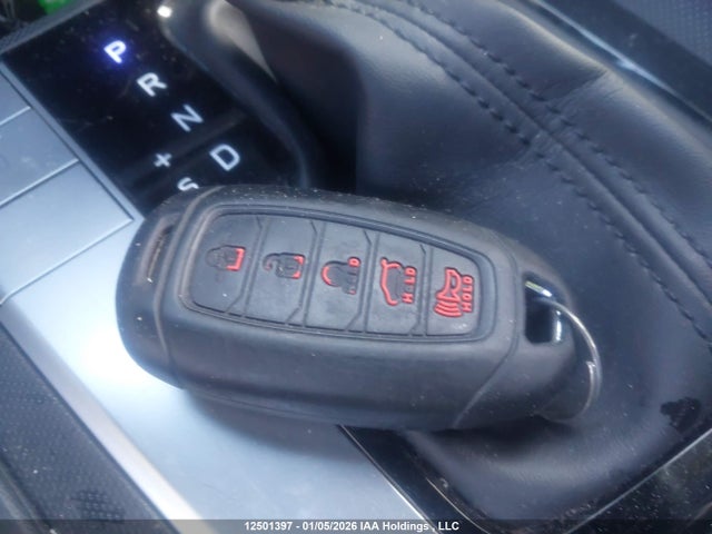 KMHLM4AG7MU166885 Hyundai ELANTRA SEL