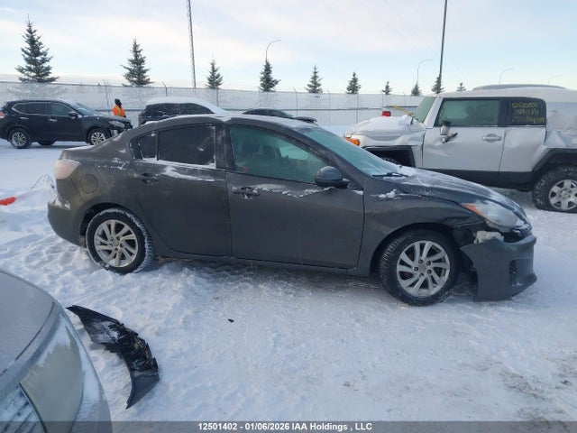12501402 :رقم المزاد ، JM1BL1V76C1688841 vin ، 2012 Mazda Mazda3 Gs-sky مزاد بيع