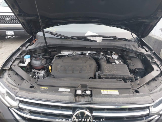 3VV4B7AX8RM090624 Volkswagen Tiguan Sel R-line Black