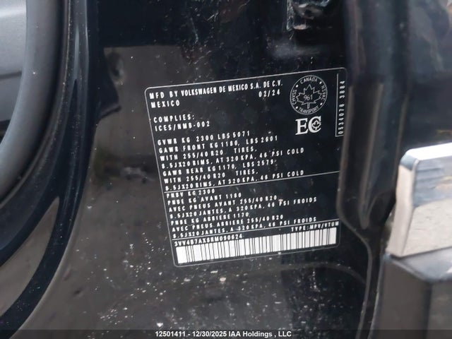 3VV4B7AX8RM090624 Volkswagen Tiguan Sel R-line Black