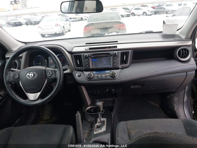 2T3RFREV1JW824407 Toyota Rav4 Adventure/xle