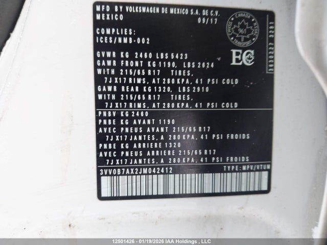 3VV0B7AX2JM042412 Volkswagen Tiguan Trendline