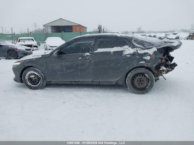 KMHLM4AJ9NU015009 Hyundai Elantra Hybrid Preferred