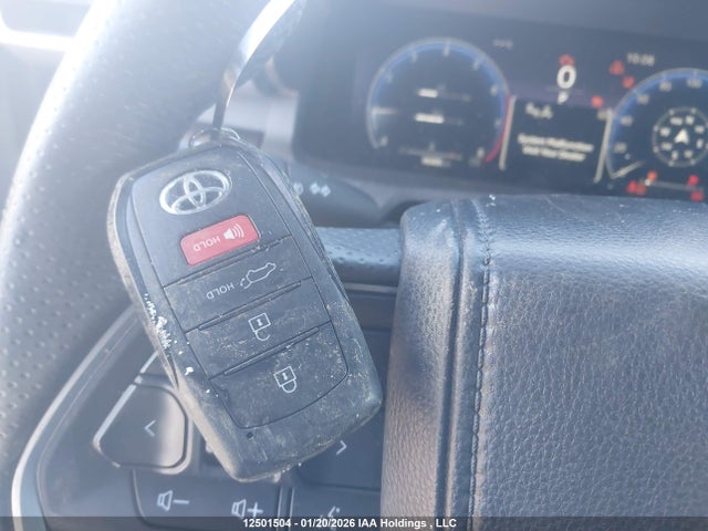 12501504 :رقم المزاد ، JTEVA5BR2S5041405 vin ، 2025 Toyota 4runner مزاد بيع