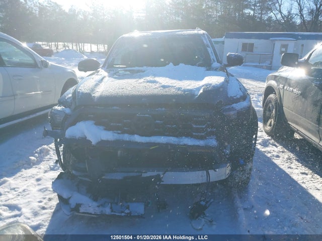 12501504 :رقم المزاد ، JTEVA5BR2S5041405 vin ، 2025 Toyota 4runner مزاد بيع