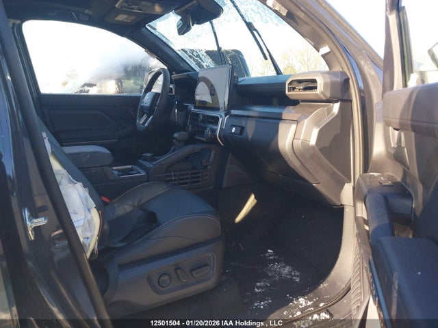 12501504 :رقم المزاد ، JTEVA5BR2S5041405 vin ، 2025 Toyota 4runner مزاد بيع