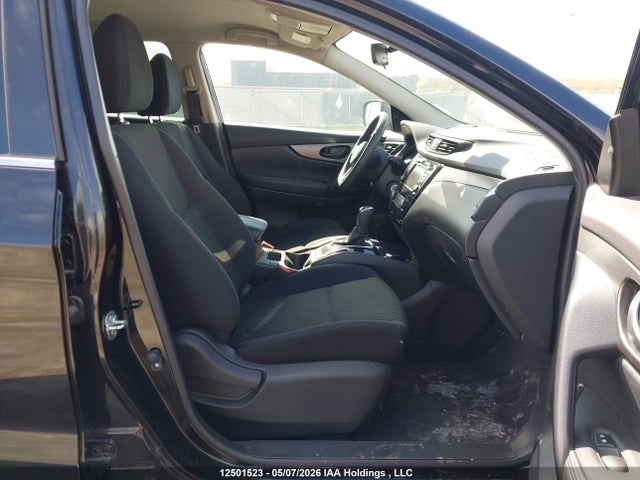 JN1BJ1CV2LW254171 Nissan QASHQAI