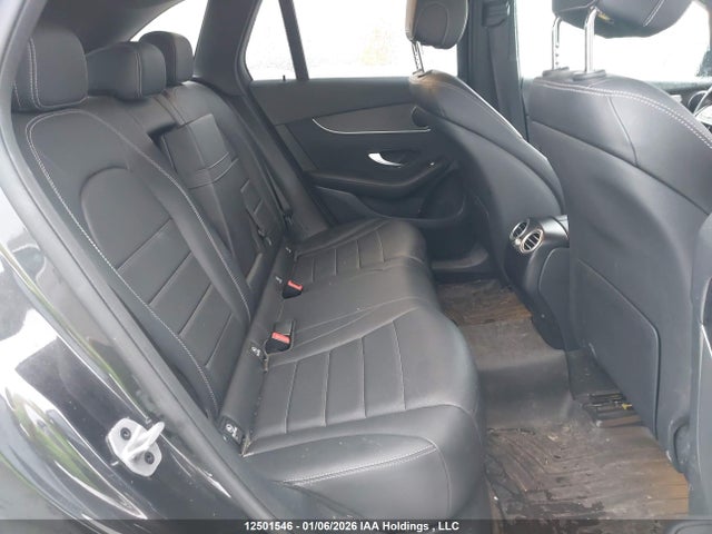 W1N0G8EB4NV384193 Mercedes-Benz Glc 300 4matic