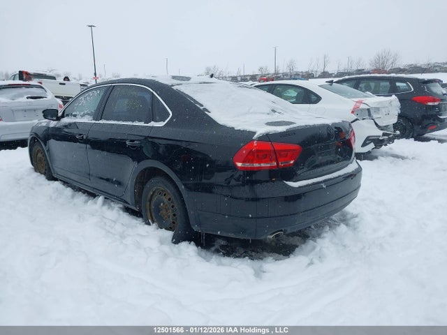 1VWBV7A30FC023732 Volkswagen PASSAT SE