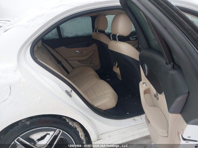 12501604 :رقم المزاد ، W1KWF8EB2MR635164 vin ، 2021 Mercedes-benz C 300 4matic مزاد بيع