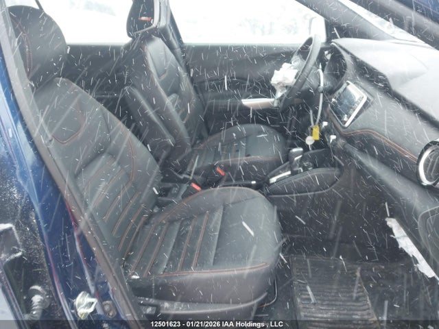 3N1CP5DV8LL481881 Nissan Kicks