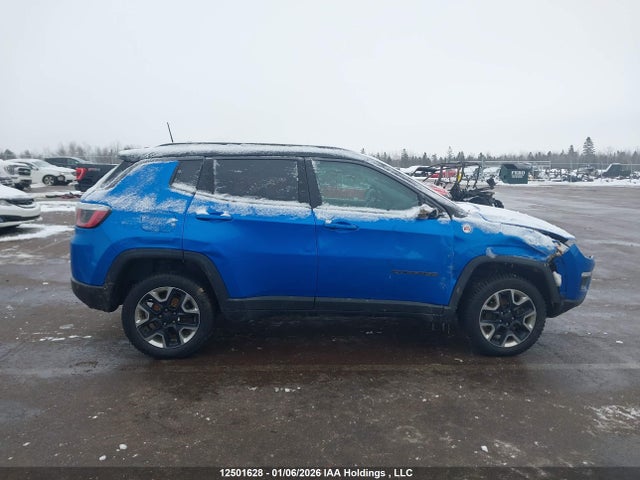 3C4NJDDB1JT417198 Jeep Compass Trailhawk