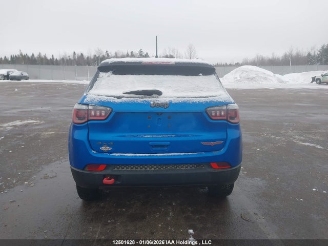 3C4NJDDB1JT417198 Jeep Compass Trailhawk