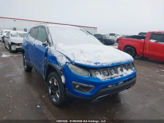 3C4NJDDB1JT417198 Jeep Compass Trailhawk