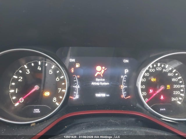3C4NJDDB1JT417198 Jeep Compass Trailhawk