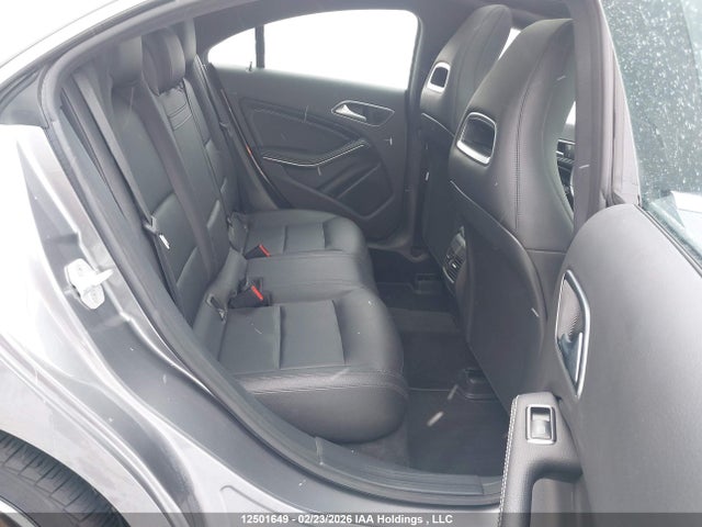 WDDSJ4GB2FN279523 Mercedes-Benz CLA 250 4MATIC