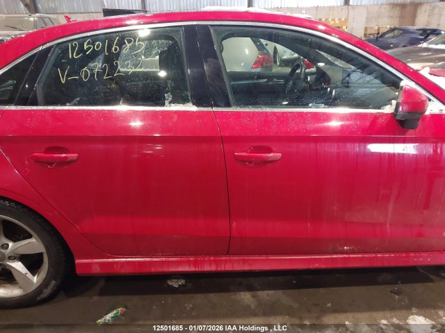 WAUJ8GFF2J1072232 Audi A3 Premium Plus