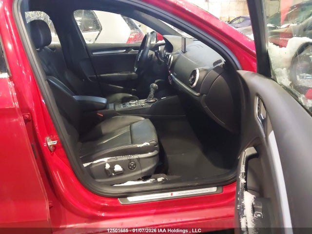 WAUJ8GFF2J1072232 Audi A3 Premium Plus