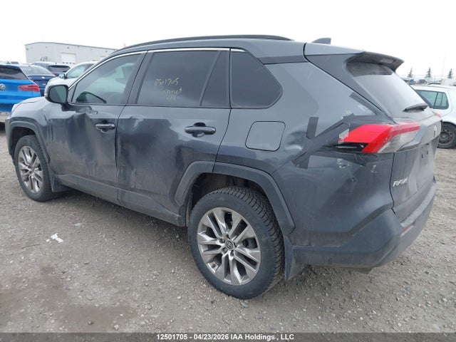 2020 Toyota Rav4 Xle მანქანა იყიდება აუქციონზე, vin: 2T3R1RFVXLC095230, აუქციონის ნომერი: 12501705