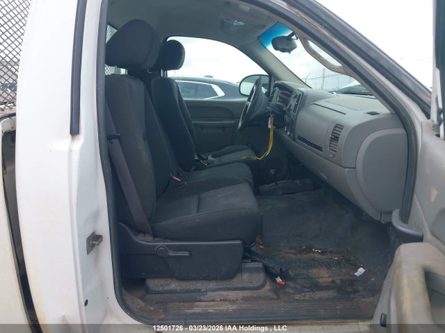 12501726 :رقم المزاد ، 1GT3KZBG7AF123699 vin ، 2010 Gmc Sierra K2500 Heavy Duty مزاد بيع