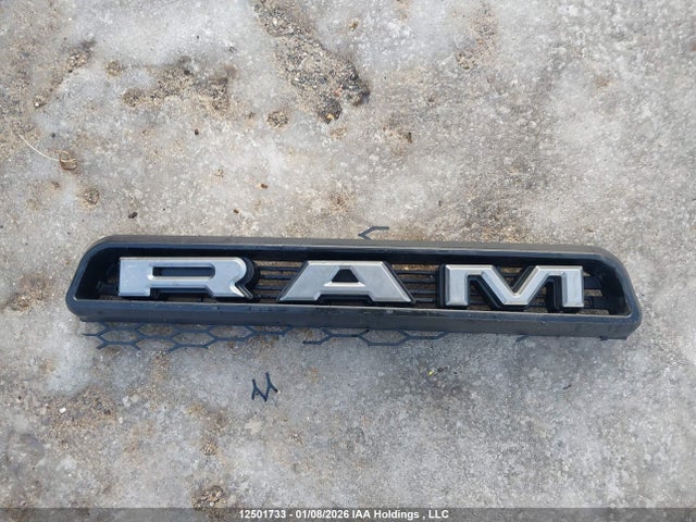 1C6RR7GT0FS548218 RAM 1500 Slt