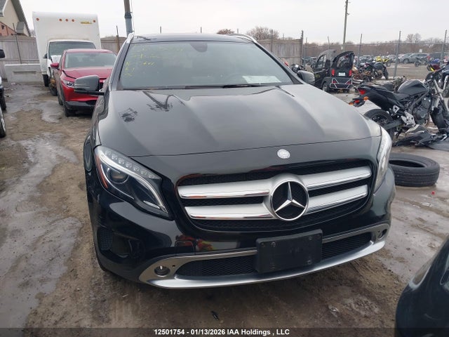 WDCTG4GB4GJ246233 Mercedes-Benz Gla 250 4matic