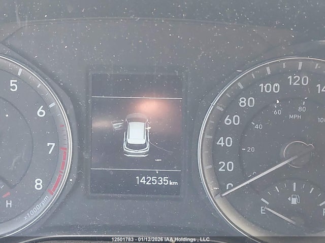 KM8K2CAA1JU083827 Hyundai Kona Sel