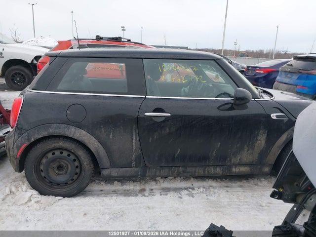 WMWXP5C51J2G62772 Mini Cooper