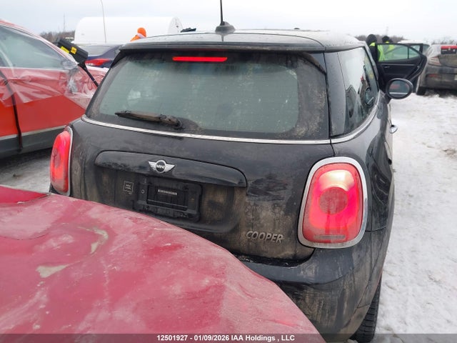 WMWXP5C51J2G62772 Mini Cooper