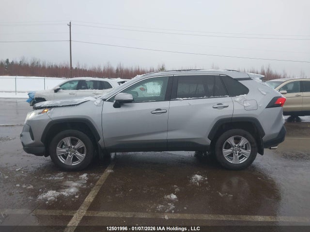 2T3R1RFV6SW618725 Toyota Rav4 Xle