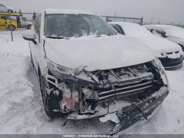 JA4AT3AA8KZ603081 Mitsubishi Eclipse Cross Es