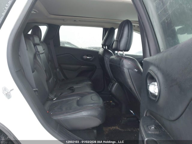 1C4PJMBS2FW715711 Jeep Cherokee