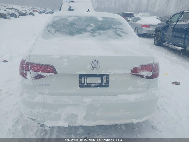 3VW2K7AJ2FM280431 Volkswagen Jetta 2.0l Trendline/2.0l Trendline+