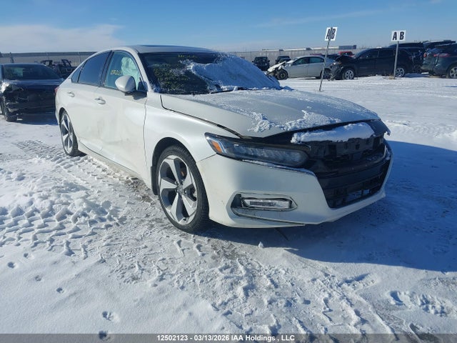 12502123 :رقم المزاد ، 1HGCV1F92JA802802 vin ، 2018 Honda Accord Touring مزاد بيع