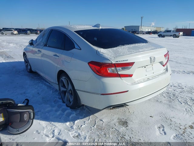 12502123 :رقم المزاد ، 1HGCV1F92JA802802 vin ، 2018 Honda Accord Touring مزاد بيع