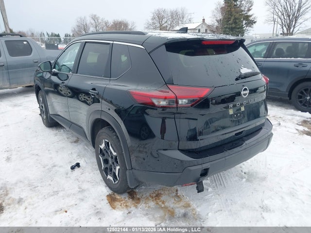 2025 Nissan Rogue 60th Anniversary Edition/sv Moonroof მანქანა იყიდება აუქციონზე, vin: JN8BT3BB8SW426586, აუქციონის ნომერი: 12502144