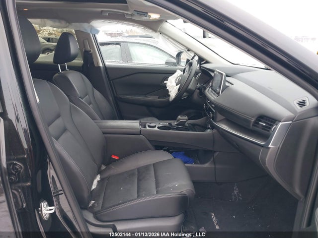 2025 Nissan Rogue 60th Anniversary Edition/sv Moonroof მანქანა იყიდება აუქციონზე, vin: JN8BT3BB8SW426586, აუქციონის ნომერი: 12502144