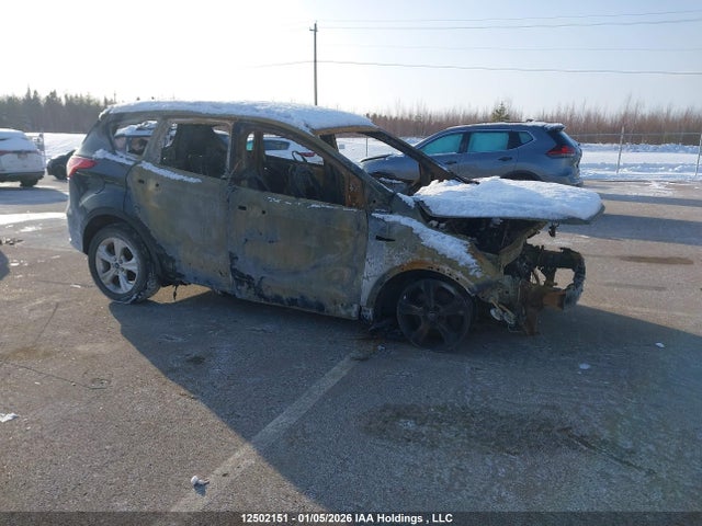 1FMCU0GX7GUA86460 Ford ESCAPE SE