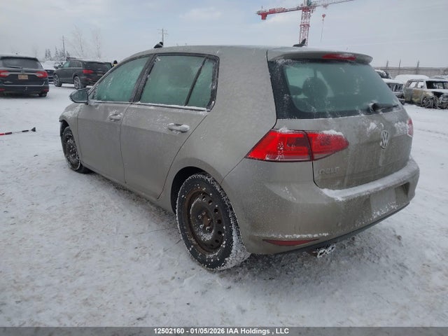 3VW217AU2FM075446 Volkswagen Golf