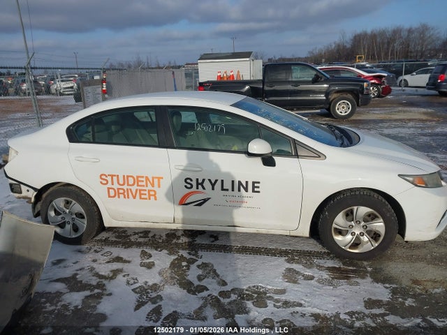 2013 Honda Civic Sdn მანქანა იყიდება აუქციონზე, vin: 2HGFB2F47DH109651, აუქციონის ნომერი: 12502179