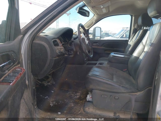 1GT424C83EF102935 GMC Sierra 3500hd Slt