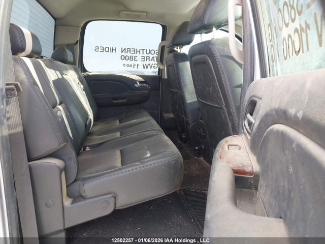 1GT424C83EF102935 GMC Sierra 3500hd Slt