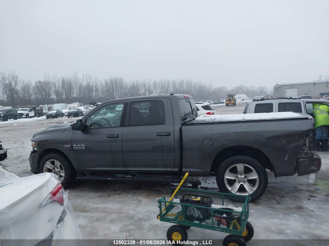 RAM 1500 Sport 2015 1C6RR7UT8FS568527 Image 14