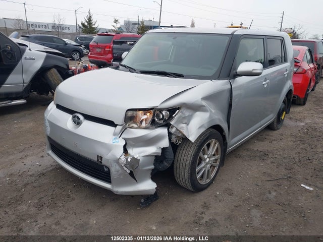 Scion XB 2014 JTLZE4FE7EJ054310 Image 2