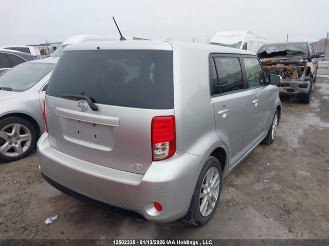 Scion XB 2014 JTLZE4FE7EJ054310 Image 4