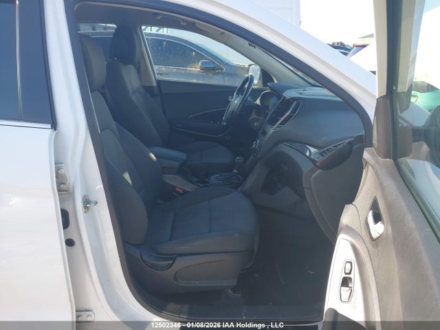 5NMZUDLB6JH054419 Hyundai Santa Fe Sport 2.4 Premium