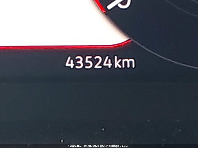 3VV3X7B23NM032415 Volkswagen Taos