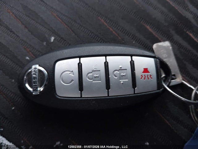 5N1AT2MT5HC749894 Nissan Rogue S/sl